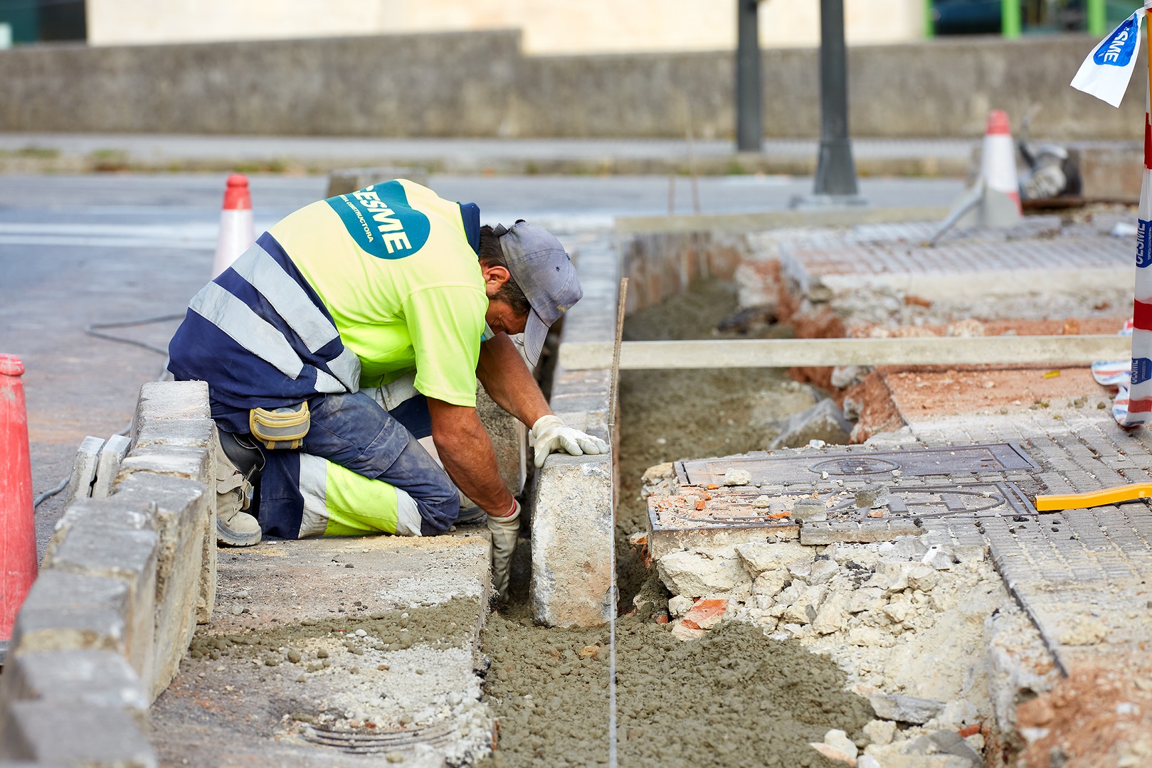 Las obras de renovación de la calle y del parque del Muelle culminarán en junio